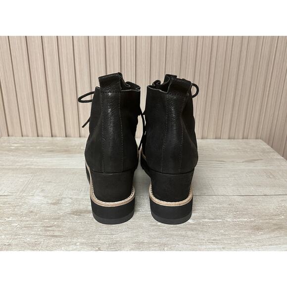EILEEN FISHER Capa Wedge Chukka Boot In Black Sz 8 Brand New - Picture 7 of 14